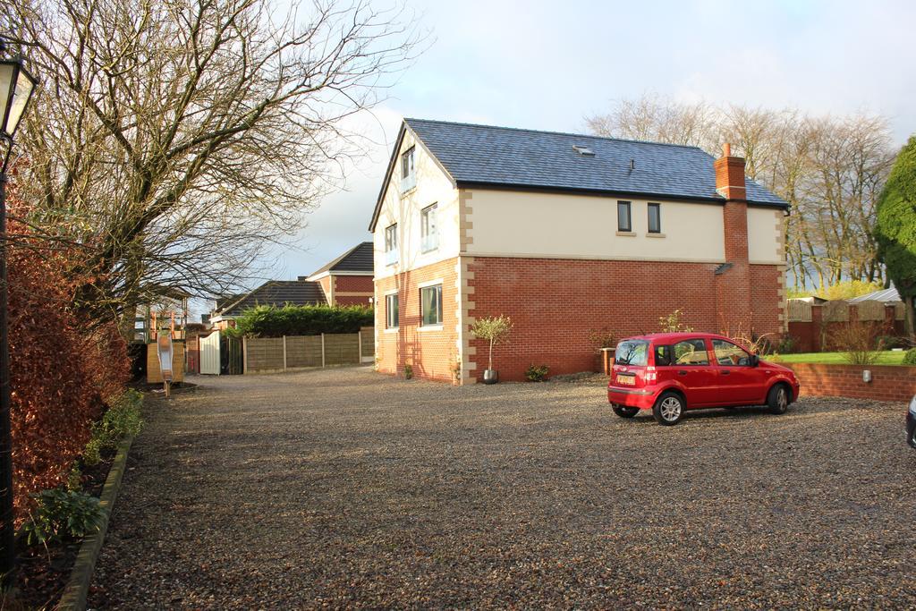 Fifty One And A Half Boutique B&B Clitheroe Eksteriør bilde