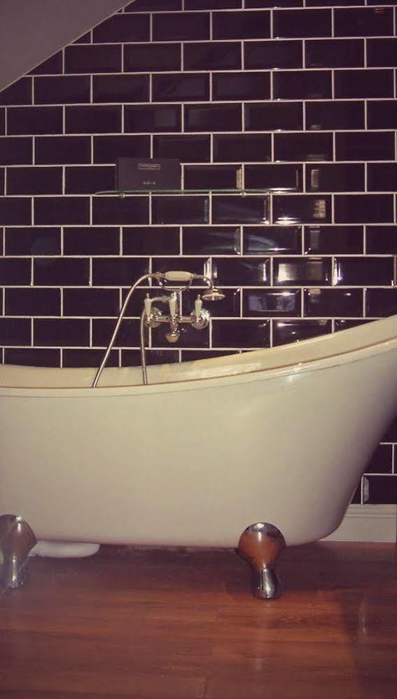 Fifty One And A Half Boutique B&B Clitheroe Eksteriør bilde